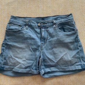 levi’s jean shorts